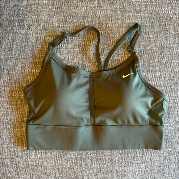Nike Sports Bra - Picture 1 of 3